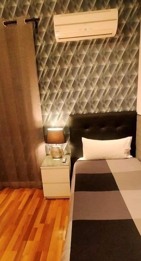 Single Rooms Madrid Exteriör bild